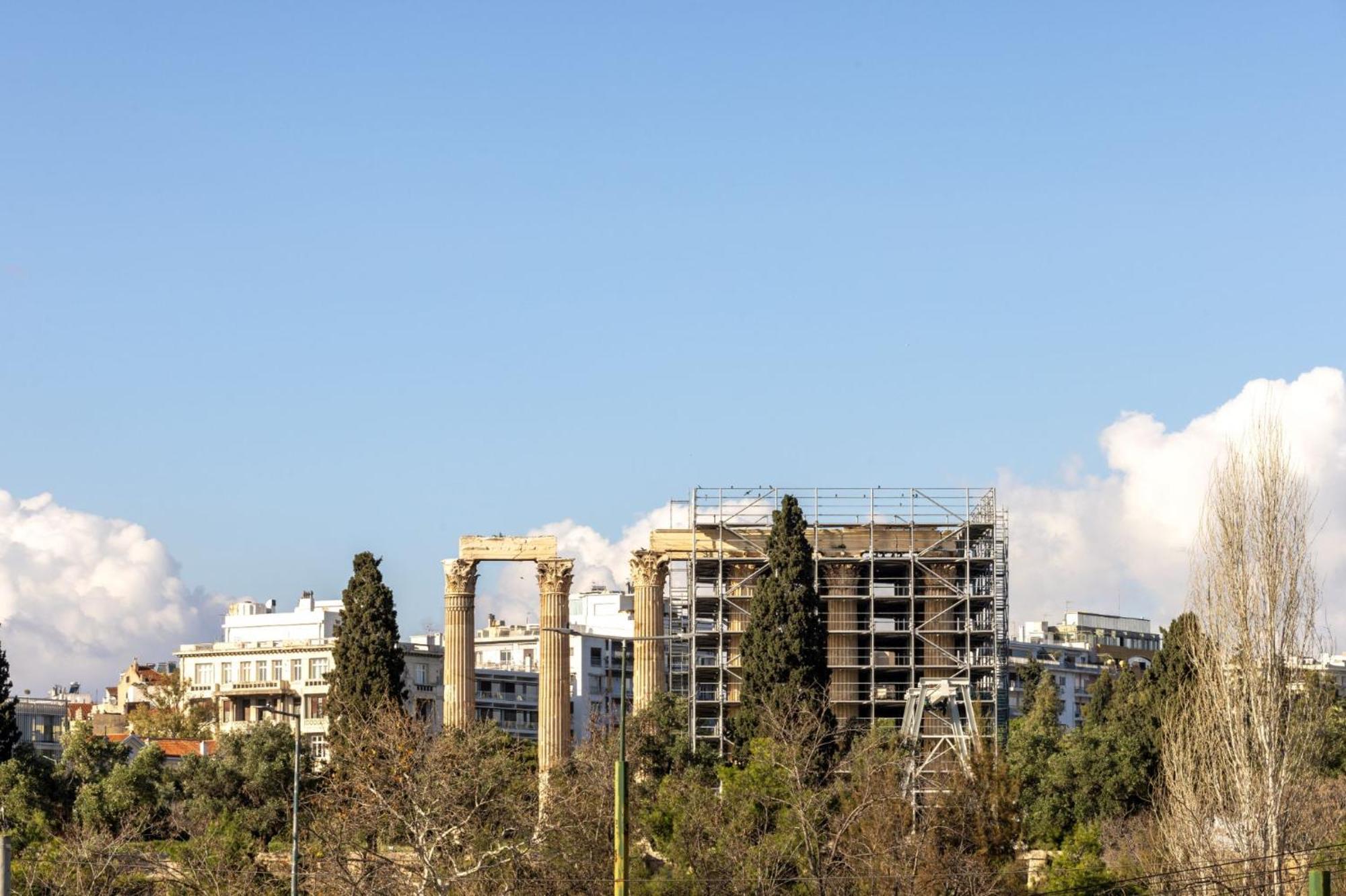 Home Of Petros Athen Exterior foto